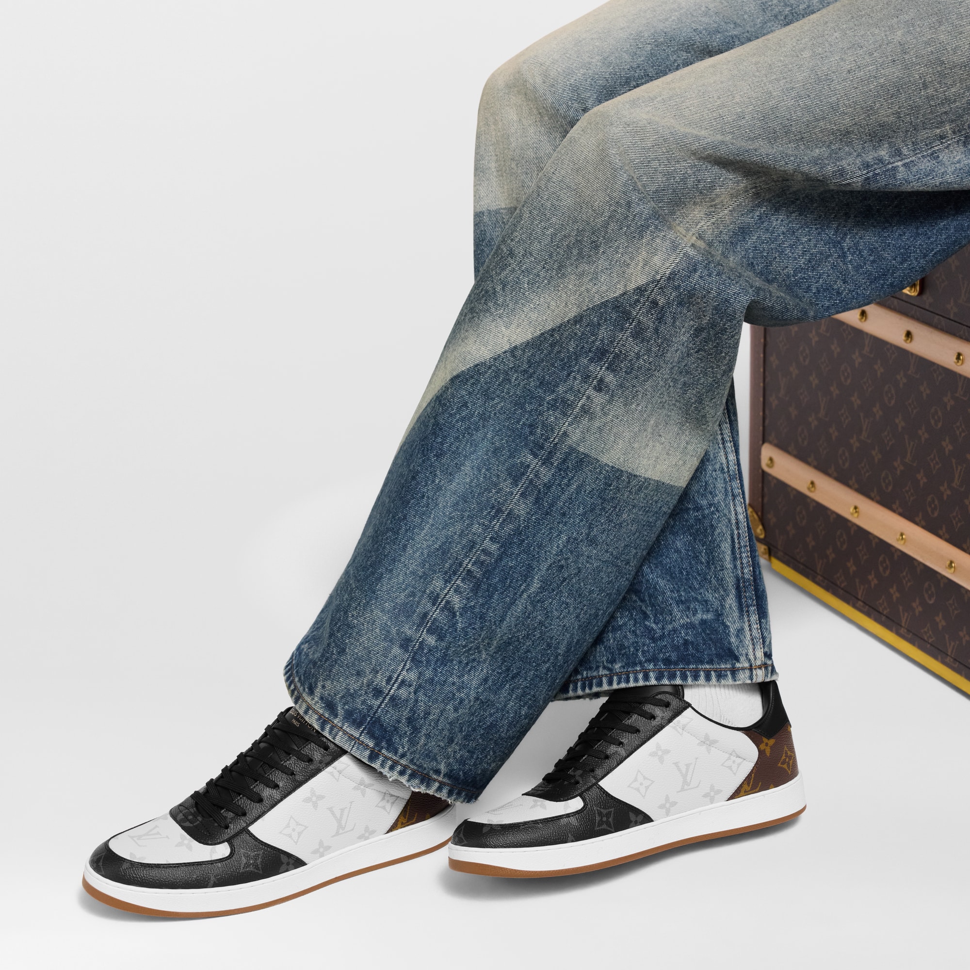 Rivoli Sneaker - Shoes | LOUIS VUITTON